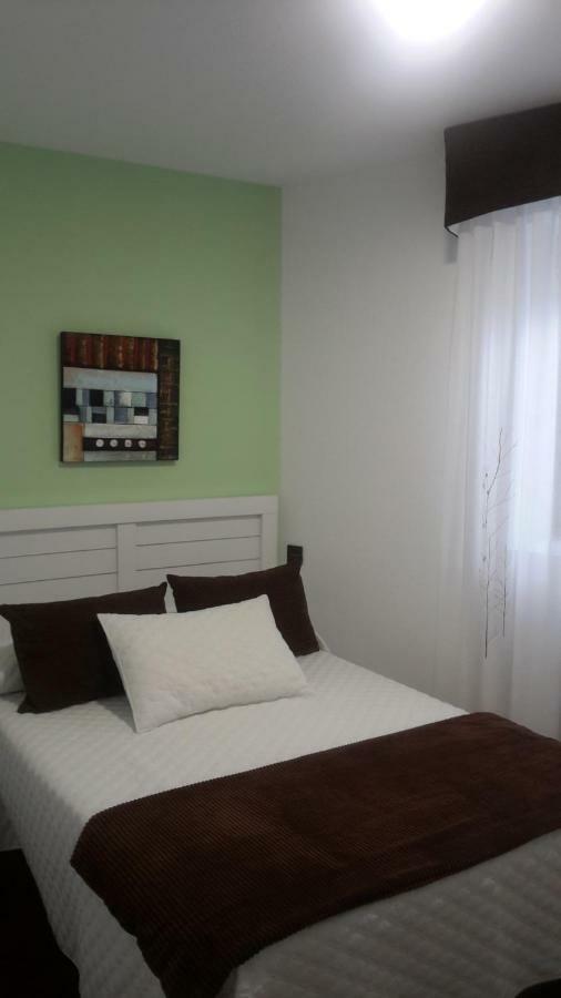 Pension Las Catedrales Hotel Ribadeo Exterior photo